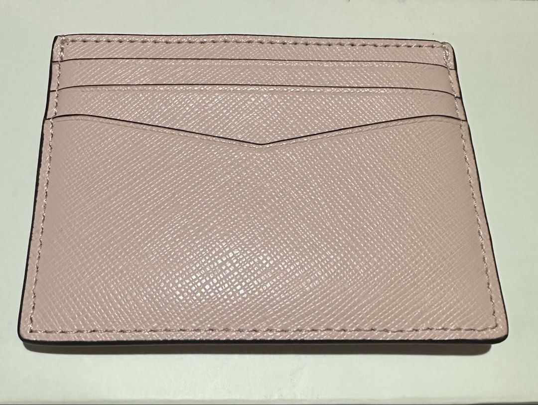 Pink Card Holder (Category: Wallets & Card holders) located in Las Pinas. Submitted by sophie1005 (Listing ID 1461223827, Image 2). Description: .