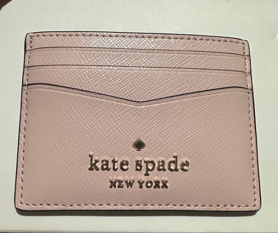Pink Card Holder (Category: Wallets & Card holders) located in Las Pinas. Submitted by sophie1005 (Listing ID 1461223827, Image 1). Description: .