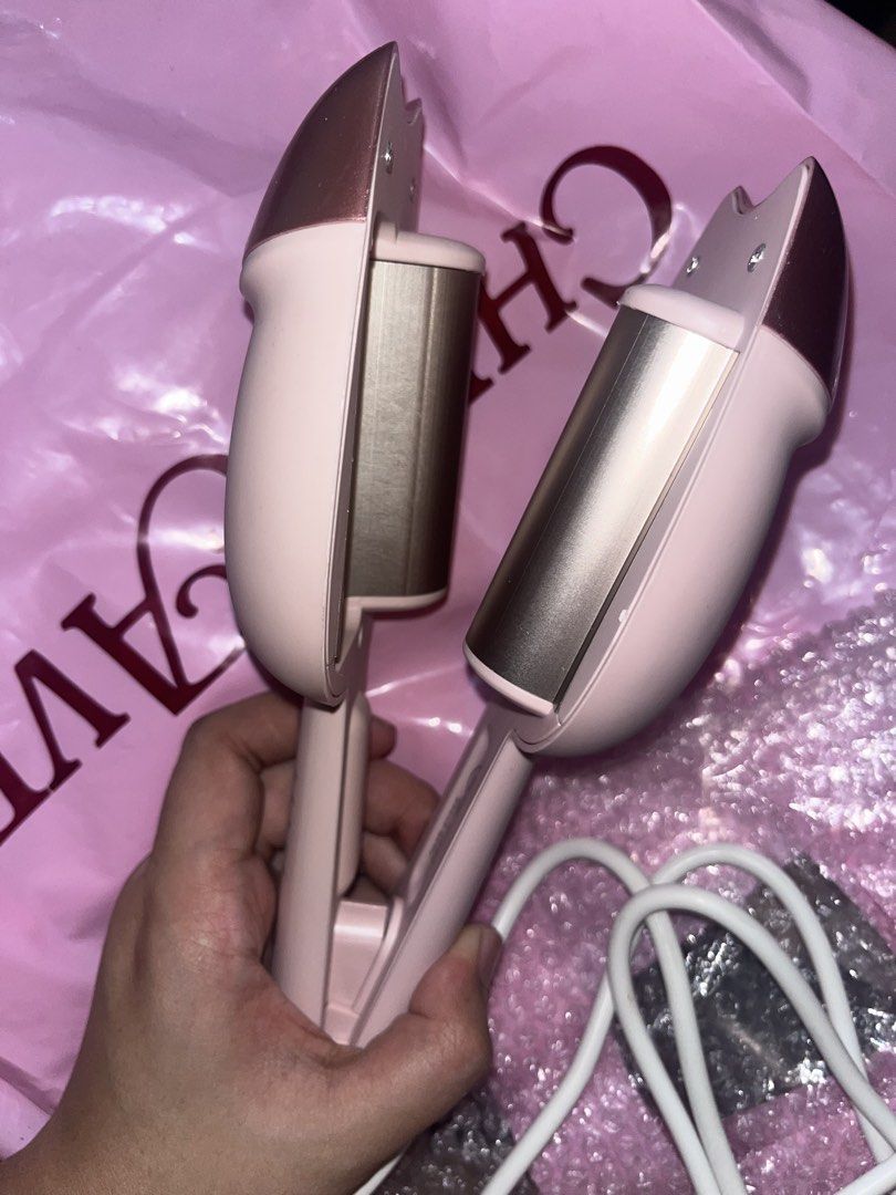 MERMAID HAIR CURLER (Pink CPLA) (Category: Hair) located in Makati City. Submitted by midnightmelhem (Listing ID 1461125708, Image 2). Description: *FINAL PRICE RFS = decluttering - Adjustable heat settings: 100°C to 200°C - Power button with indicator lights - Includes power cord and plug - Ready to use.