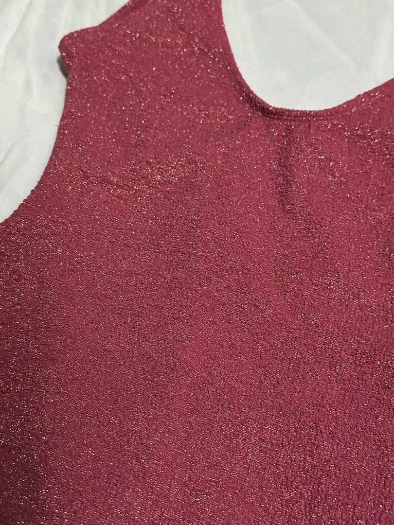 Pink one piece top with sparkling thread (Category: Others Tops) located in Quezon City. Submitted by declutter.yna (Listing ID 1461269090, Image 2). Description: .