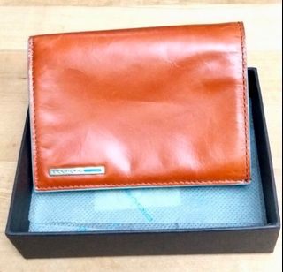 (Category: ) located in . Submitted by pre_loved_items_.moon (Listing ID 1456433269, Image 1). Description: .
