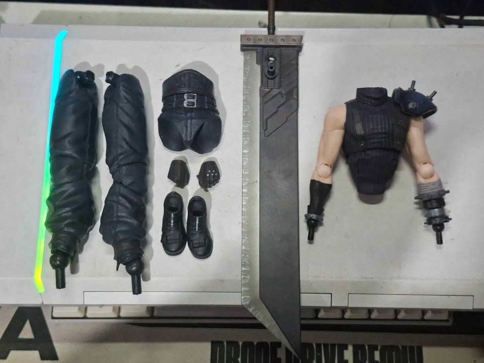 Play Arts Kai Cloud Strife Parts Out (Category: Figurines & Statues) located in Imus. Submitted by ToyBlazePH (Listing ID 1461283915, Image 1). Description: Play Arts Kai Cloud Strife Parts Out Baka need nyu. 😁 Authentic As Is po. Buster Sword - 750 Hands - 400 Legs - 350 each Waist/Belt - 400 Right Foot - 250 each 2k n lng kung take all mo.