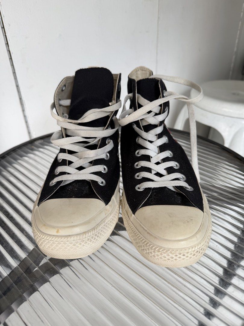 Play Comme des Garcons (Category: Sneakers) located in Quezon City. Submitted by macleen17 (Listing ID 1461254773, Image 2). Description: Play Comme des Garcons Size 8.5 us Excellent Condition Black Color Highcut Heart iconic design in side .