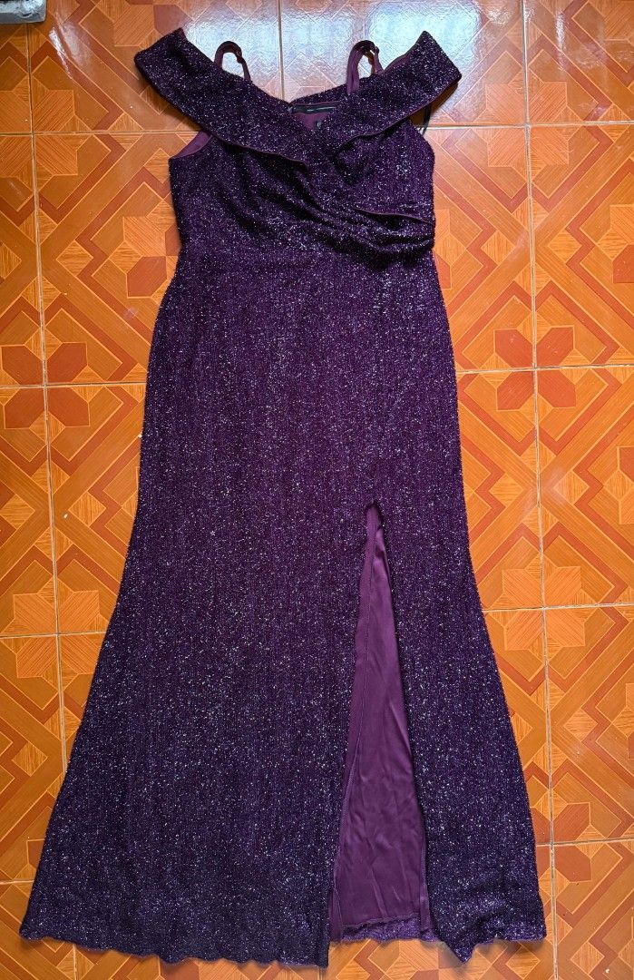 Plus Cold Shoulder Split Thigh Sequin Formal Dress (Category: Dresses) located in Manila. Submitted by daeniryss (Listing ID 1461207610, Image 3). Description: - Stunning sparkly purple formal dress - Elegant off-the-shoulder design with delicate spaghetti straps - Features a daring high slit on the side for a glamorous look - Ideal for parties, weddings, and other special events - Designed to fit plus size figures beautifully - Used Once.