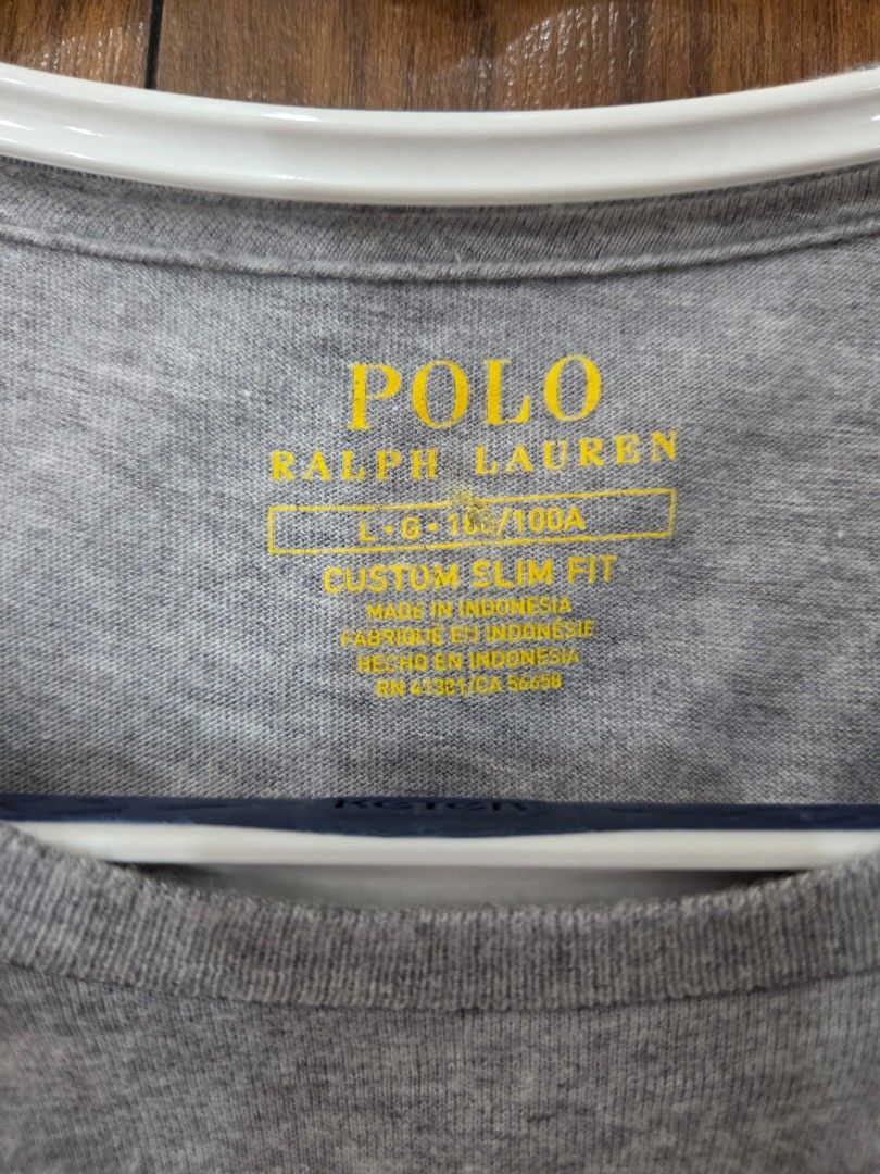 Polo Ralph Lauren (Category: Tshirts & Polo Shirts ) located in Quezon City. Submitted by ams_cz4a (Listing ID 1461143474, Image 2). Description: original polo ralph lauren tshirt size large slim fit.