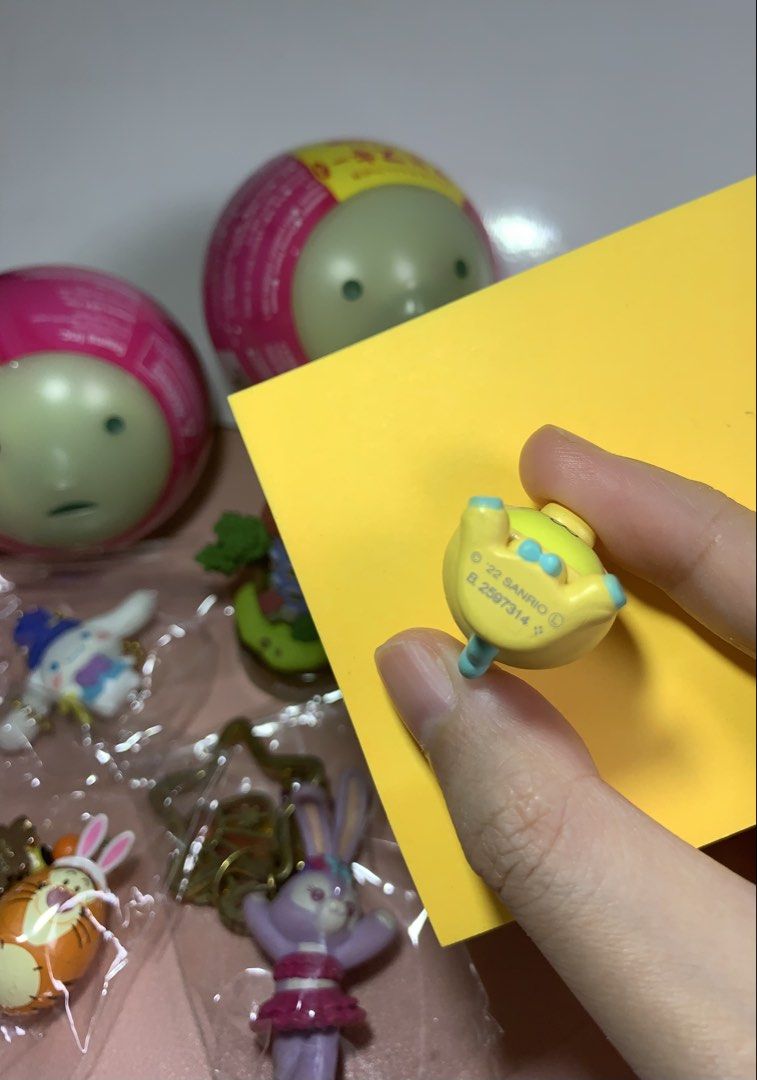 Pompom Pompompurin Sanrio (Category: Designer & Blind Box Toys) located in Valenzuela. Submitted by heypapermoon (Listing ID 1461224065, Image 3). Description: Pompompurin mini figure Bandai Bikkura Tamago Sanrio Unicorn Party blind bath bomb series Preloved items Manage your expectation RFS: decluttering Message me here for any question regarding the item .