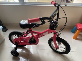 （分類：）位於 。 由 vickyanika 提交（商品編號 1461227005，圖片 1）。簡介： 。