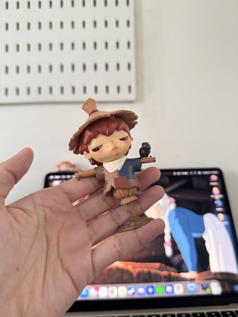 Popmart Hirono Blind Box Figure (Category: Designer & Blind Box Toys) located in Butuan. Submitted by notcwp (Listing ID 1461199431, Image 1). Description: no box & card mop: maribank, gcash mod: J&T only.