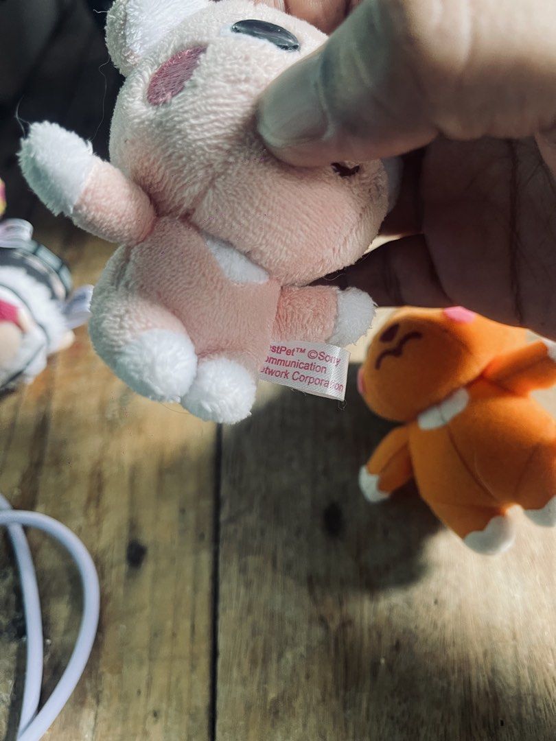 Postpet Plushies - Pink & Orange Bears (Category: Plushies & Soft Toys) located in Muntinlupa City. Submitted by joanofarc1013 (Listing ID 1461125418, Image 3). Description: - Adorable PonPet plush toys - Available in pink and orange - Features big eyes and little paws - Resembles cute little bears - Ideal for collectors or as a gift.