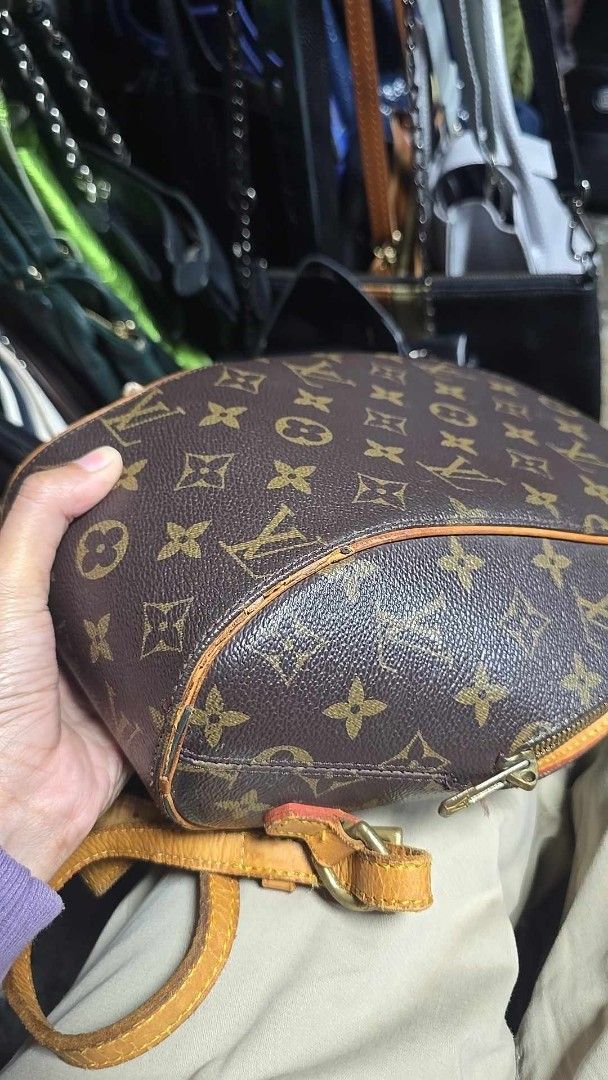 Preloved Louis Vuitton Monogram Canvas Backpack (Category: Luxury Bags & Wallets) located in Quezon City. Submitted by mbpreloved65 (Listing ID 1461255831, Image 2). Description: - Authentic Louis Vuitton Monogram Backpack - Classic LV pattern - Genuine leather trim and straps - Interior lining - Functional zipper - Ideal for everyday use.