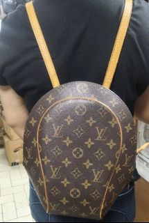 (Category: ) located in . Submitted by mbpreloved65 (Listing ID 1461255831, Image 1). Description: .