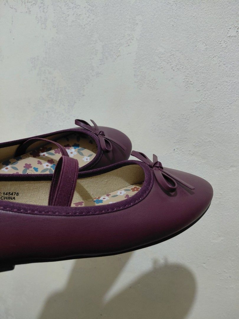 Primark kids Ballet Flats (Category: Babies & Kids Fashion) located in Alaminos. Submitted by clevermoon.1003 (Listing ID 1461238131, Image 3). Description: - BRAND NEW Ballet flats from Primark - Size 12.