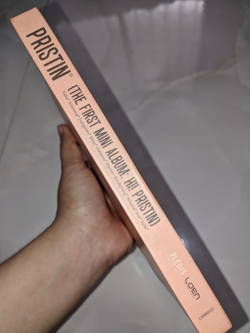 pristin the 1st mini album (Category: CDs & DVDs) located in Pasig City. Submitted by pottyhead.22 (Listing ID 1461200579, Image 3). Description: - no other inclusions aside from album and cd.