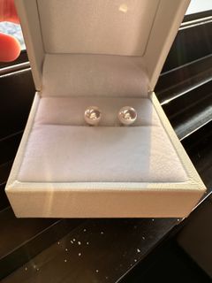 (Category: ) located in . Submitted by happymummylll (Listing ID 1461258754, Image 1). Description: .