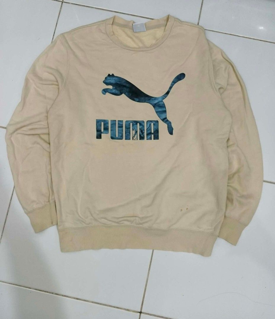 Pull over/ hoodie (Category: Coats, Jackets and Outerwear) located in Bulacan. Submitted by ukaybrandedshop (Listing ID 1461147599, Image 3). Description: Jacket Pull Over And Hoodie.