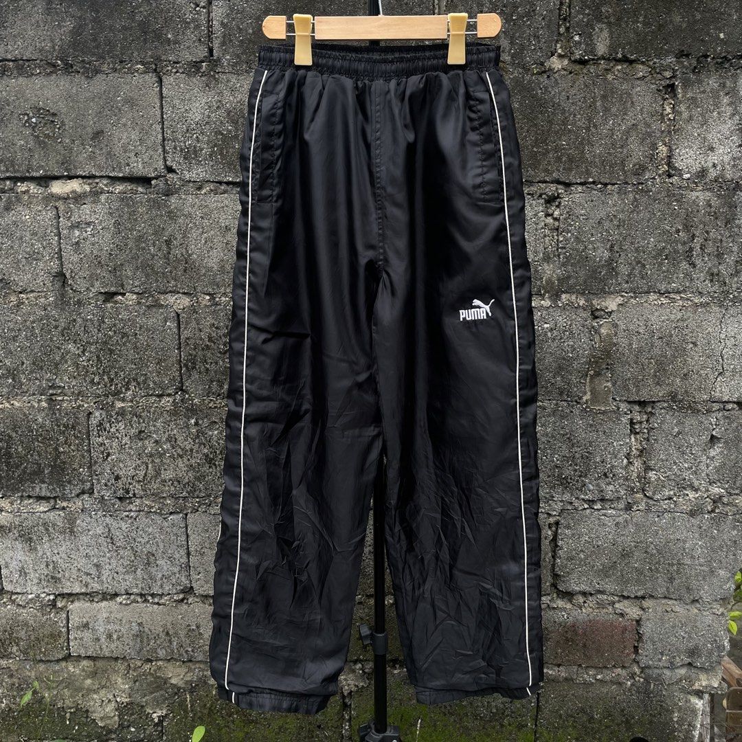 Puma Trackpants (Category: Hiking & Camping) located in Urdaneta. Submitted by rthrift_shop19 (Listing ID 1461149095, Image 1). Description: .