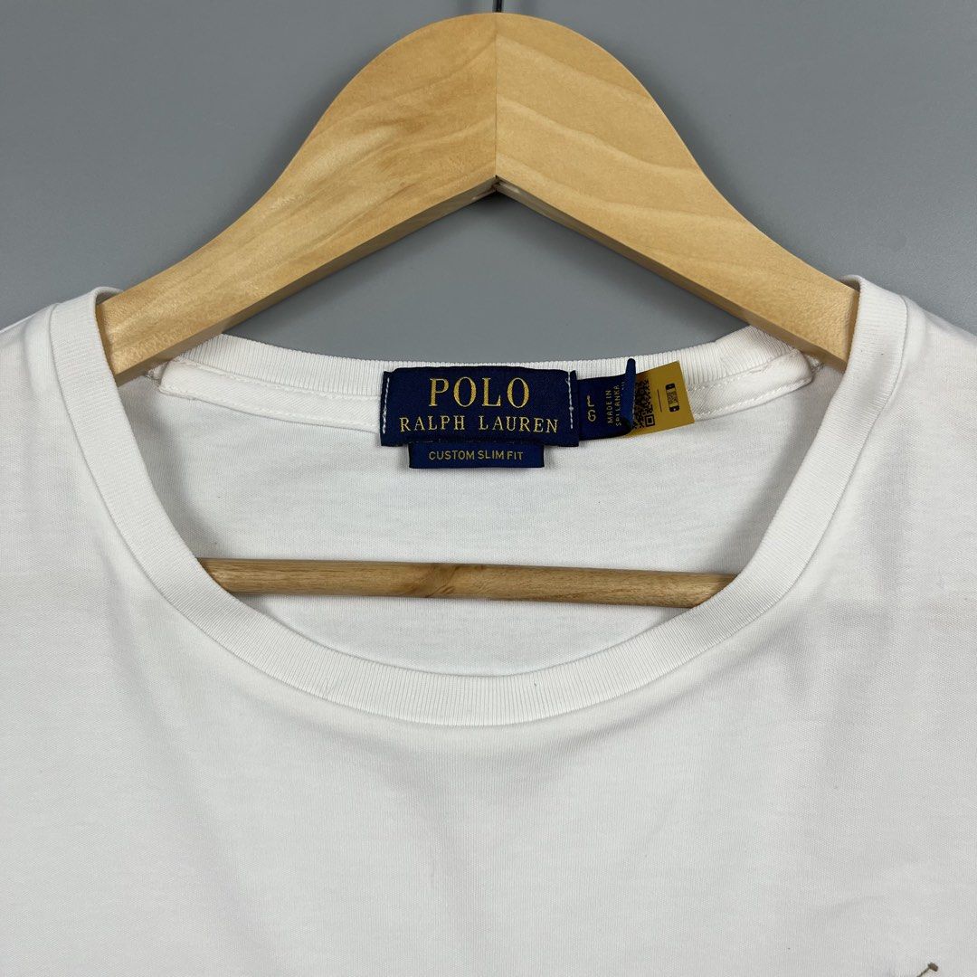 Ralph Lauren Basic Logo Tee (Category: Activewear) located in Los Banos. Submitted by 4030.archives. (Listing ID 1461303825, Image 3). Description: Rälph Lauren Basic Logo Tee 1500 Pesos Large Length : 26 inches Width : 22 inches Excellent Condition .