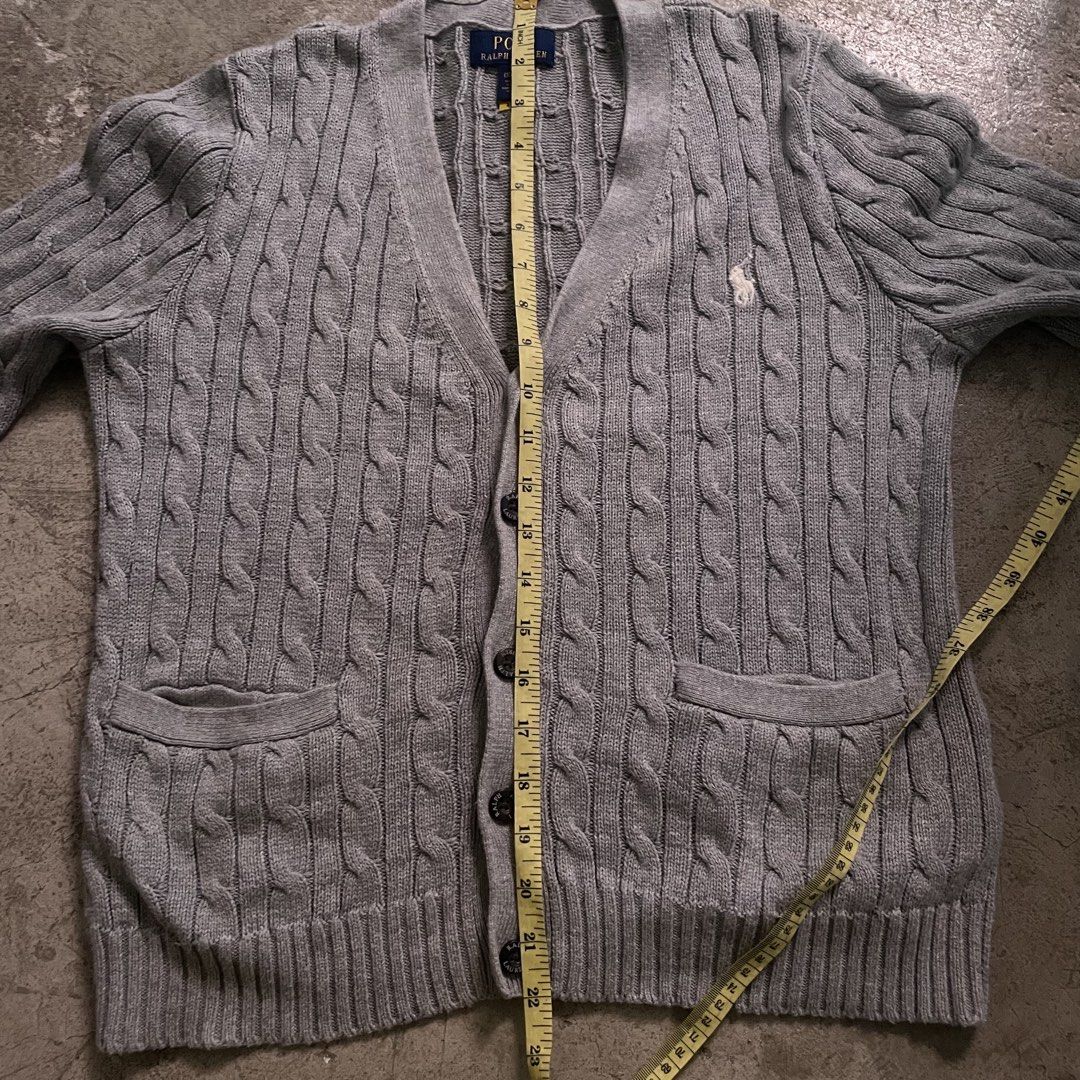 Ralph Lauren Cardigan (Category: Longsleeves) located in Manila. Submitted by ukay_mnl (Listing ID 1461186139, Image 3). Description: no issue.