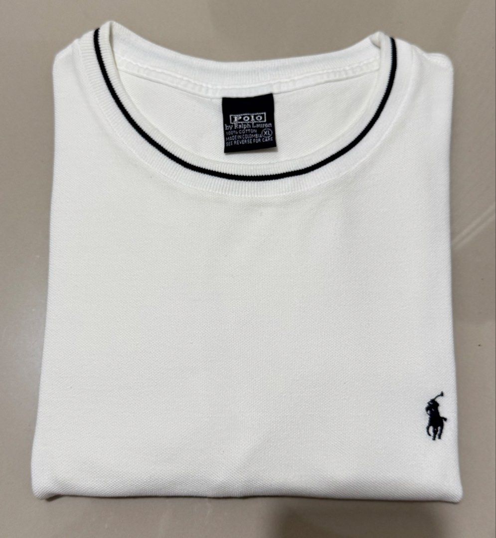 Ralph Lauren T Shirt (Category: Tshirts & Polo Shirts ) located in Bacolod City. Submitted by thriftppy_ (Listing ID 1461276907, Image 2). Description: RL WHITE T SHIRT Size: XL Width: 23 Length: 29 Color rate: 9.8/10 Condition: Excellent near new Issue: None Authentic/Legit DM for sure buyers 📥 Mode of payment:GCASH, BANK TRANSFER Unli vouch and vc for safety transaction. 📌Color may vary due to lighting📸 📦 Shipping via JNT EXPRESS🚚 📍Locati