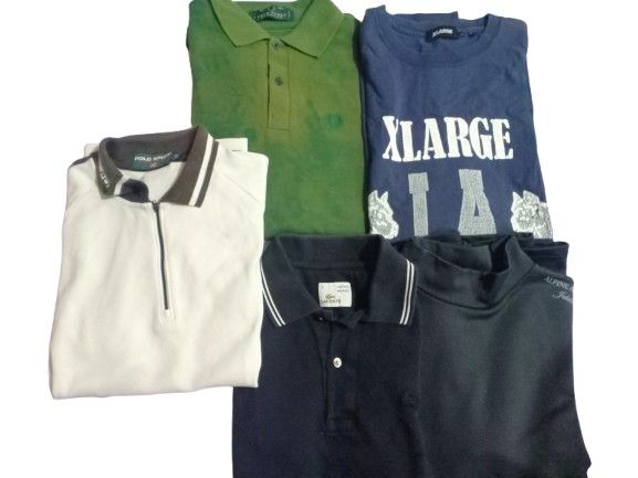 Random Combo Bundle (Category: Activewear) located in Semporna. Submitted by mystore.1504 (Listing ID 1461149973, Image 1). Description: combo random mixed tshirt and pit condition 9/10.