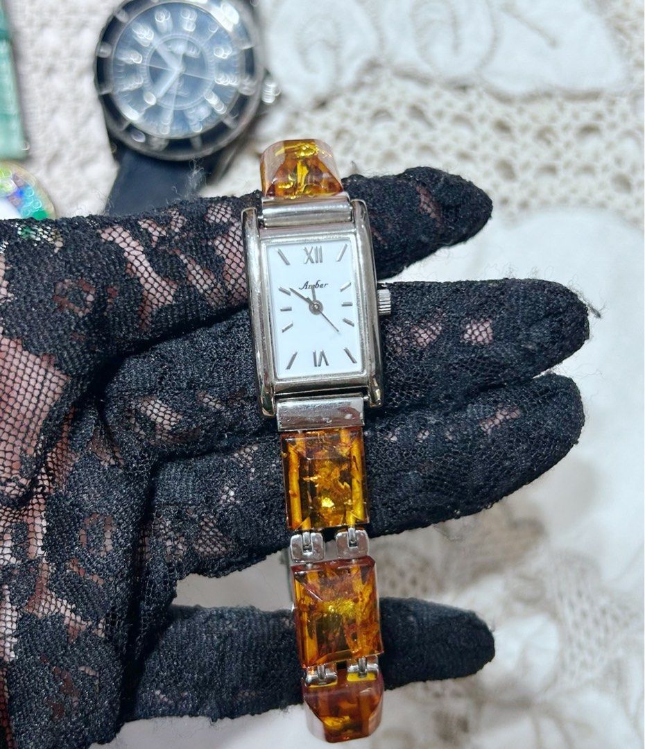 Rare Amber Dress Watch (Category: Women's Watches) located in Makati City. Submitted by cestparfaitvintagejewelries (Listing ID 1461181394, Image 1). Description: With battery .