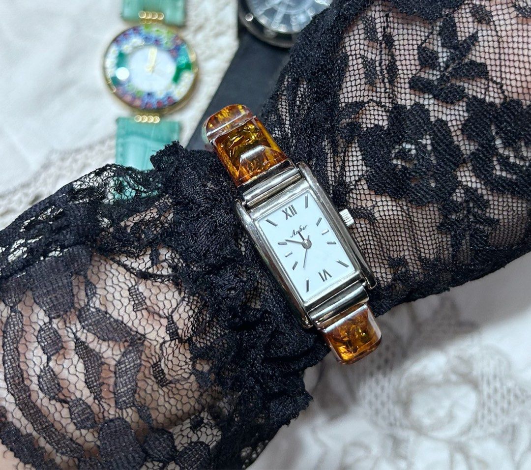 Rare Amber Dress Watch (Category: Women's Watches) located in Makati City. Submitted by cestparfaitvintagejewelries (Listing ID 1461181394, Image 2). Description: With battery .