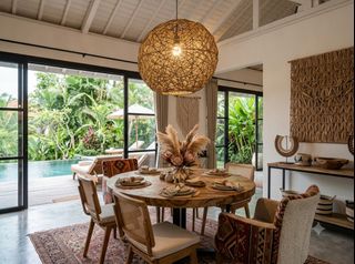(Category: ) located in . Submitted by ohbeeee (Listing ID 1461212841, Image 1). Description: .