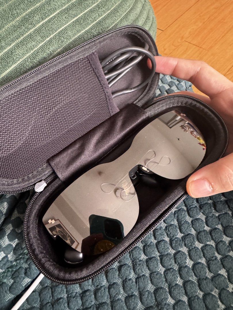 Ray Neo 3 XR AR Glasses (Category: Other Gadgets) located in Manila. Submitted by mrjasoncle44645 (Listing ID 1461227400, Image 3). Description: Ray Neo Xr 3 portable AR glasses Plug and play ready for iOS and most Android Phones 1080 resolution No issues not being used Loc: Eastwood, Quezon City.