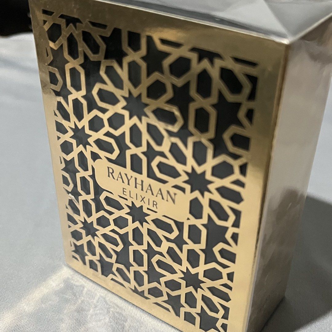 Rayhaan Elixir Perfume for Women and Men (Category: Fragrance & Deodorants) located in Manila. Submitted by terd_qty (Listing ID 1461284354, Image 3). Description: RAYHAAN ELIXIR ORIG! - Brand new & sealed (never been used) - Bought in Dubai - Complete with box - Reason for selling: Decluttering my collection 💰 Price: 1600(Negotiable) 🛵 Maxim delivery available (buyer shoulders the delivery fee) PM if interested. 😊.