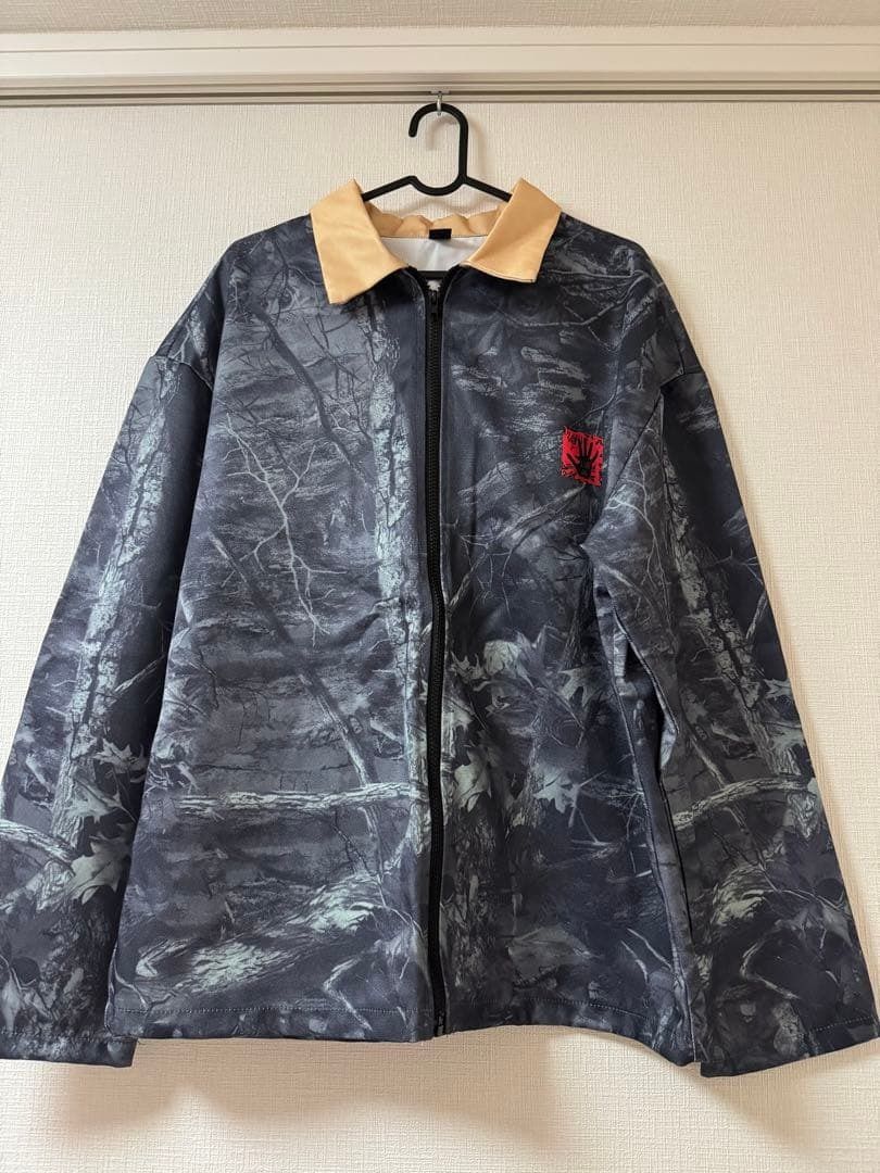 REALTREE CAMO ZIP-UP JACKET (Category: Coats, Jackets and Outerwear) located in Manila. Submitted by genic.co (Listing ID 1461159357, Image 1). Description: BRANDNEW XXL ON TAG DIMES: 27 x 29.