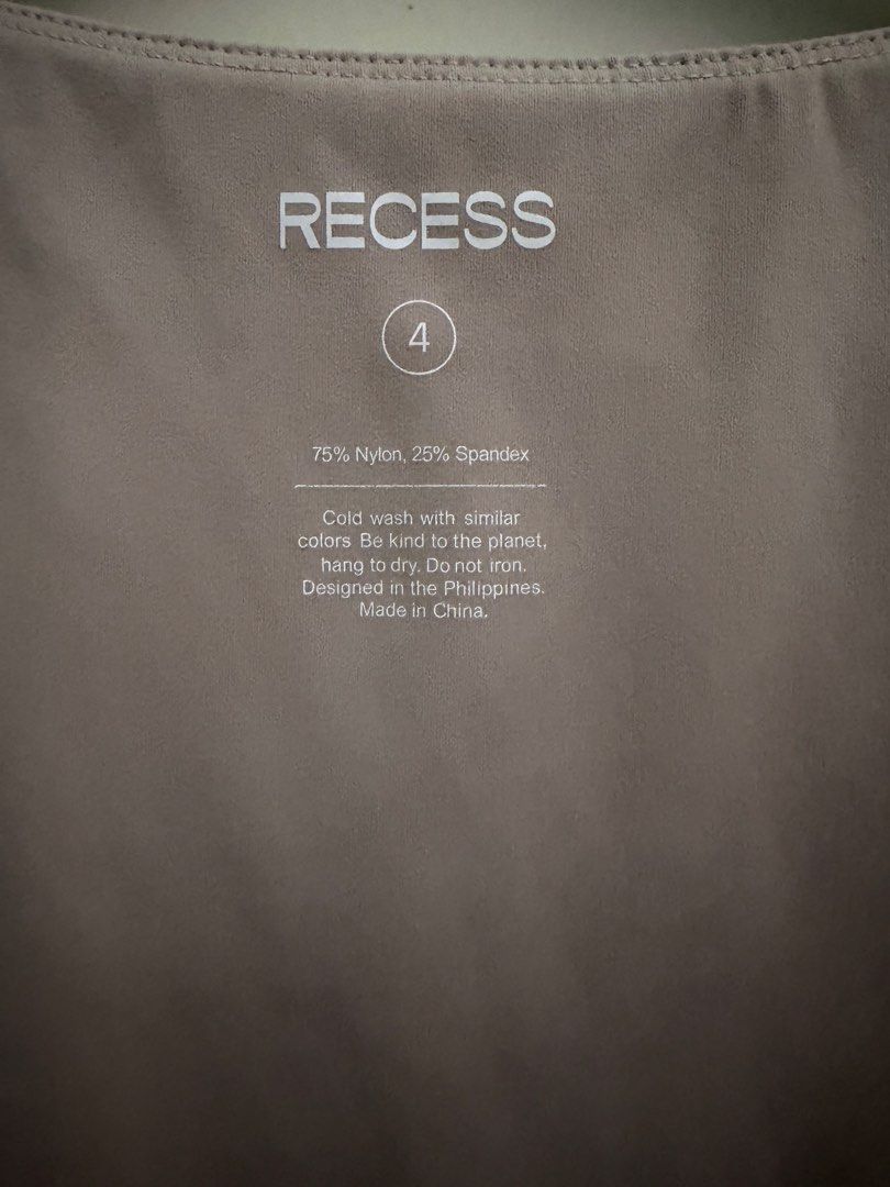 Recess Bodysuit Size L beige (Category: Activewear) located in Muntinlupa City. Submitted by secondhandlove12345 (Listing ID 1461264831, Image 2). Description: - Neutral taupe recess bodysuit - Comfortable nylon and spandex blend - Convenient snap closure at the bottom - Proudly designed in the Philippines - Care: Cold wash, hang dry Pick up by buyer Negotiable .
