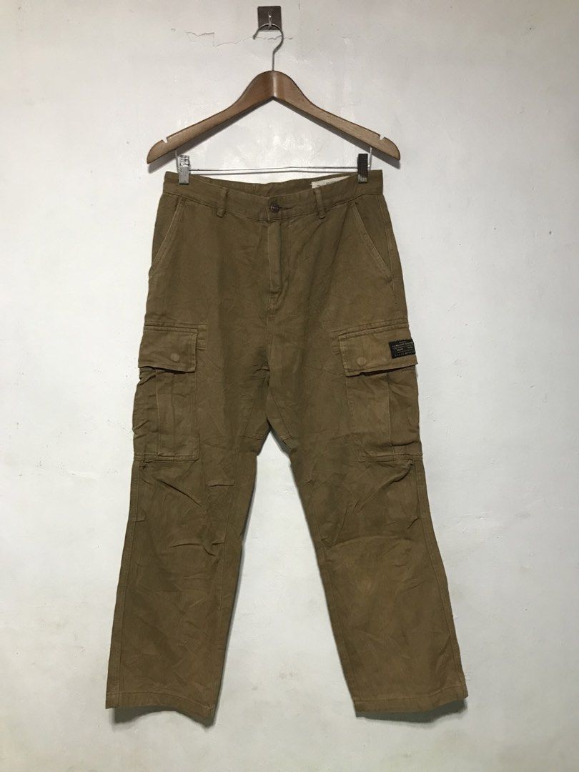 Red Ruggison x Red RL MFG Co. Pants (Category: Jeans) located in Cavite. Submitted by hidden_label_ph. (Listing ID 1461144814, Image 1). Description: Red Ruggison x Red RL MFG Co. Pants Size 32 No issue Excellent condi 1,180 + Shipping fee.