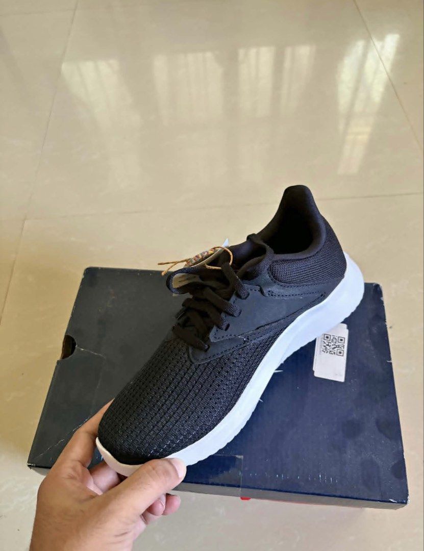 Reebok Fluxlite Training Shoes Black (Category: Sneakers) located in Davao. Submitted by mherst28 (Listing ID 1461235718, Image 1). Description: - Reebok Fluxlite Training Shoes - Color: Black - Size: 6 US / 23 CM / 36 EUR - Origin: Made in Indonesia - Features: Comfortable for training - Includes: Original box and tags - Condition: Ready for a new owner SELLING DAVAO AREA. PM lang! SELLING ONLY FOR 2,300 Bought on 2023 never used Original Price: