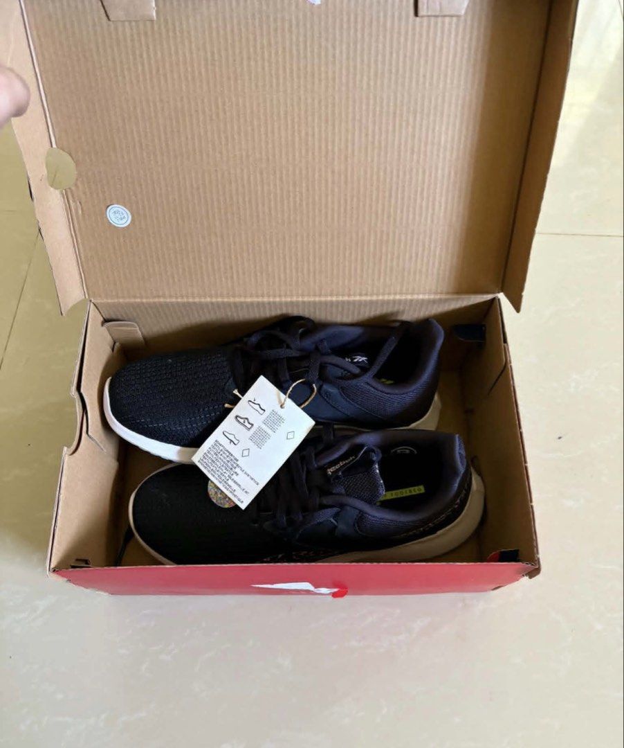 Reebok Fluxlite Training Shoes Black (Category: Sneakers) located in Davao. Submitted by mherst28 (Listing ID 1461235718, Image 3). Description: - Reebok Fluxlite Training Shoes - Color: Black - Size: 6 US / 23 CM / 36 EUR - Origin: Made in Indonesia - Features: Comfortable for training - Includes: Original box and tags - Condition: Ready for a new owner SELLING DAVAO AREA. PM lang! SELLING ONLY FOR 2,300 Bought on 2023 never used Original Price:
