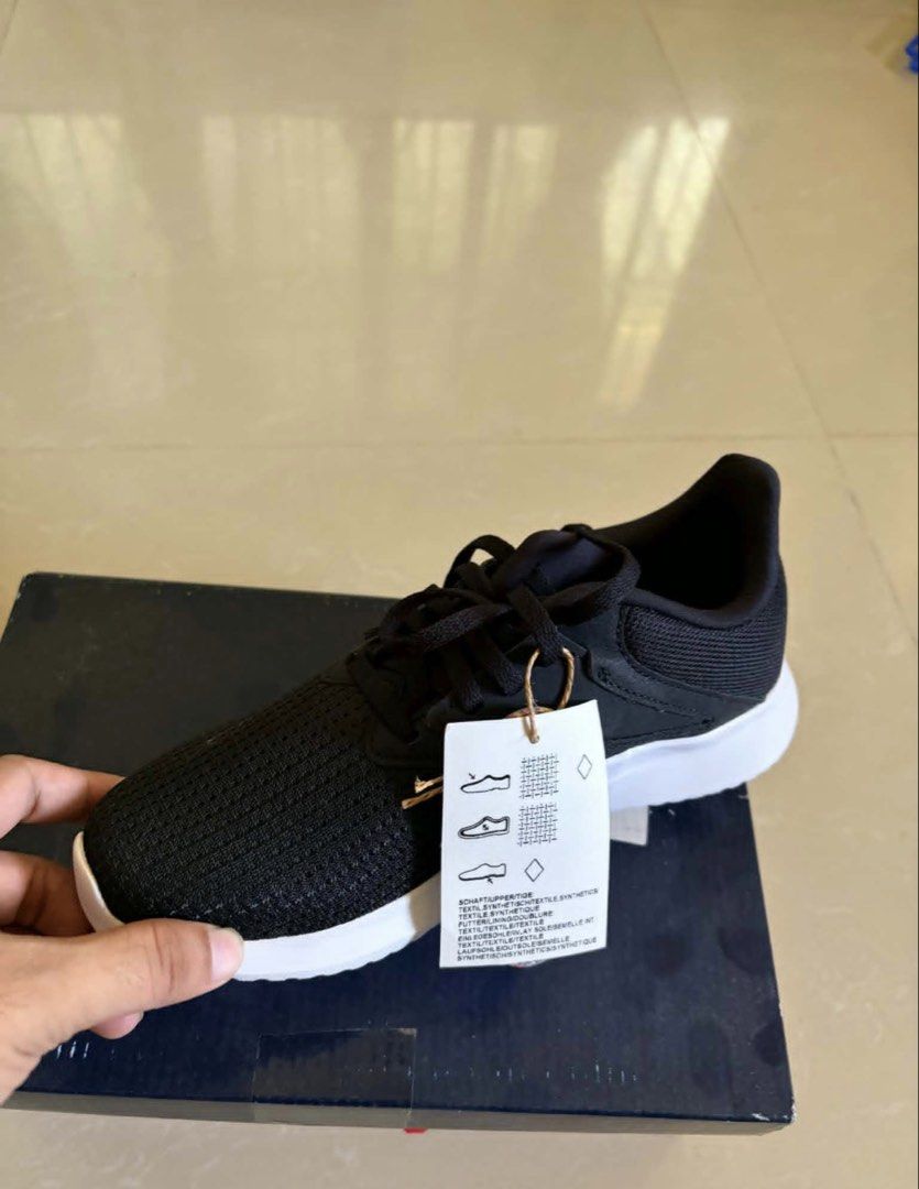 Reebok Fluxlite Training Shoes Black (Category: Sneakers) located in Davao. Submitted by mherst28 (Listing ID 1461235718, Image 2). Description: - Reebok Fluxlite Training Shoes - Color: Black - Size: 6 US / 23 CM / 36 EUR - Origin: Made in Indonesia - Features: Comfortable for training - Includes: Original box and tags - Condition: Ready for a new owner SELLING DAVAO AREA. PM lang! SELLING ONLY FOR 2,300 Bought on 2023 never used Original Price:
