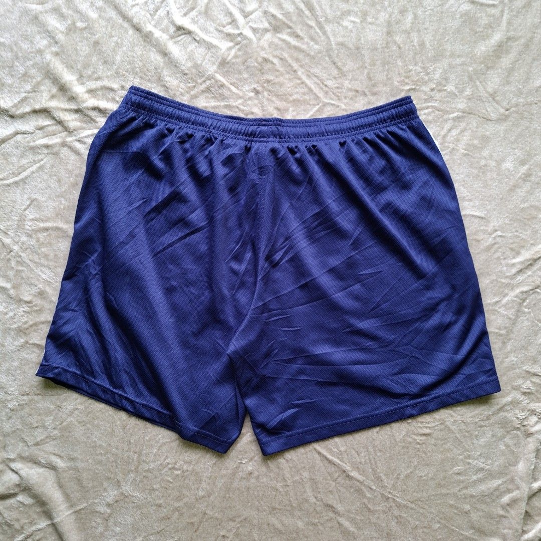 Reebok Navy Blue Athletic Shorts XL (Category: Shorts) located in Alaminos. Submitted by made.by (Listing ID 1461258202, Image 2). Description: ​Waist: 17" (Laid Flat, stretchable up to 19-20") / Fits 34" - 38" waist ​Length: 17.5" ​Leg Opening: 14" ​Tag Size: XL / XG ​Condition: Good condition.