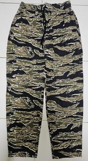 (Category: ) located in . Submitted by Myshop90 (Listing ID 1461276293, Image 1). Description: .