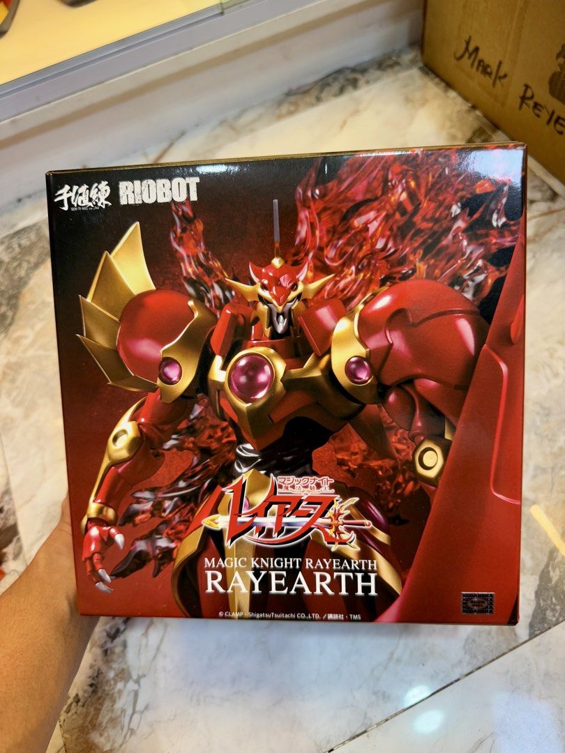Riobot Sentinel Magic Knight Rayearth (Category: Figurines & Statues) located in Paranaque City. Submitted by icko007 (Listing ID 1461170004, Image 1). Description: Riobot Sentinel Magic Knight Rayearth -Die cast metal -Mint in sealed box -Brand new -Unopened Price ₱9999 Only Loc : Paranaque Shipping : Buyers expense Lalamove: LBC Payment : Gcash/Bpi.
