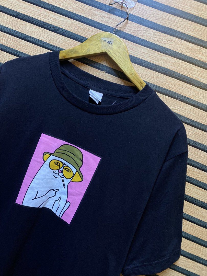 RIP N DIP “NERMAL S. THOMPSON” TEE (Category: Tshirts & Polo Shirts ) located in Makati City. Submitted by drip.poww (Listing ID 1461274194, Image 2). Description: - Authentic Rip n Dip - Color: Black - Size: Large - Dimes: 22x30 - Authentic - Excellent condition - Need wash, fresh from bale - Material: 100% Cotton Please don’t expect too much—these are thrifted (ukay) items. 😊 !!STILL NEGOTIABLE!!.