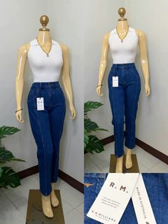 (Category: ) located in . Submitted by rarerompercollector (Listing ID 1461243476, Image 1). Description: .