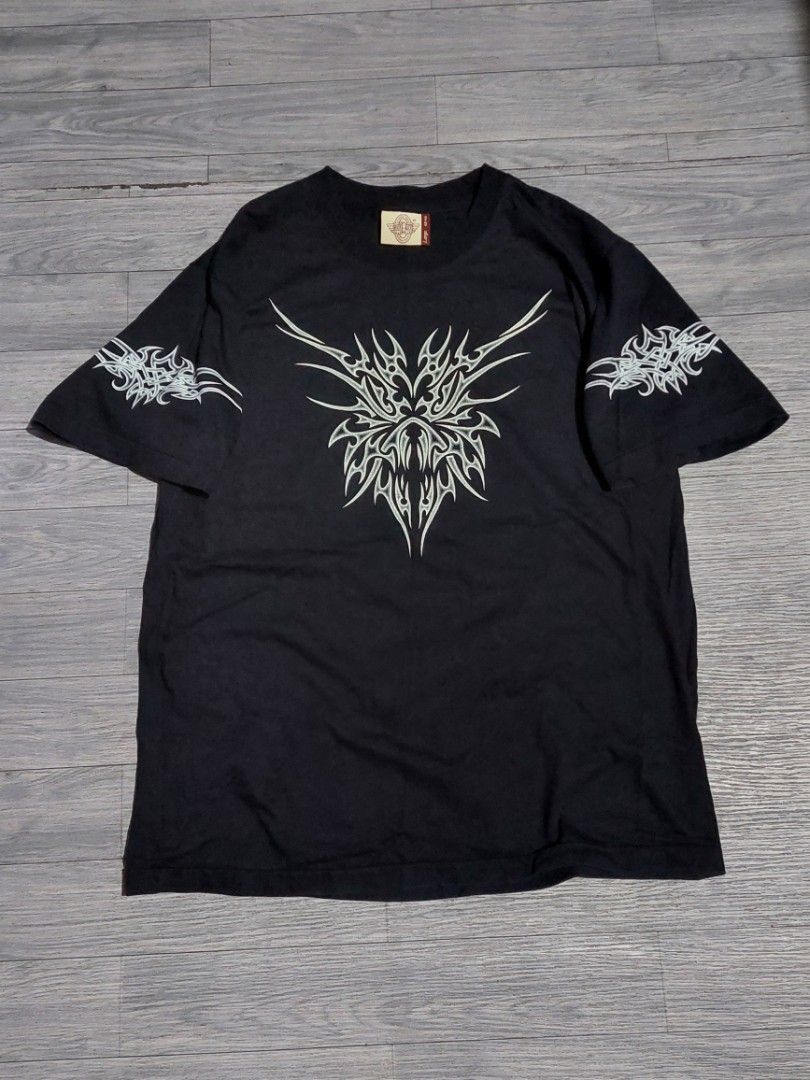 ROCK EAGLE Y2K SHIRT (Category: Tshirts & Polo Shirts ) located in Cebu City. Submitted by jon_roz (Listing ID 1461271210, Image 1). Description: Rock eagle shirt Size large on tag Dimes posted 9.5/10 colorate No issues For reference model is 5'5, 55kg. 📍 labangon cebu city For pickup or delivery via maxim only (cebu city buyers) Payment first policy if above 150 plus ang delivery fee CAN SHIP NATIONWIDE (payment first policy) 📩 dm to purchase 