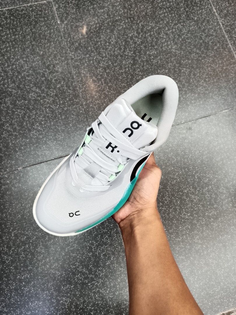 Roger pro 3🥦🍏 (Category: Sneakers) located in Manila. Submitted by josier_181 (Listing ID 1461298776, Image 3). Description: Available now Ma'am/Sir Pm for more details Your order via lalamove COD or GCASH payment. Kung anong nasa post ko po yun po mismo ang dadating na item sa inyo 💯 Good quality and condition Thank you and God bless Womens Size Guide 5US - 36 EU/FR - 22CM 6US - 37 EU/FR - 23CM 6.5US - 37.5 EU/FR - 23.5CM 7US - 38 EU/FR - 24C