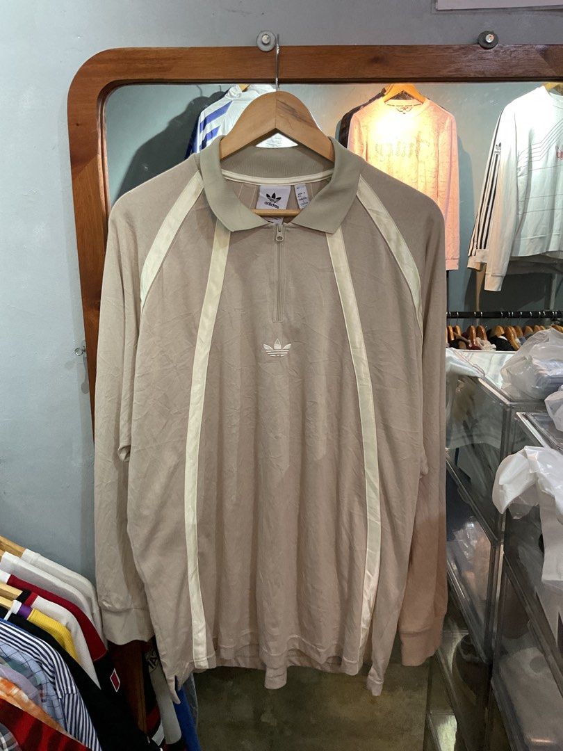 #rugby longsleeve polo (Category: Activewear) located in Manila. Submitted by teampuyat224792 (Listing ID 1461257956, Image 1). Description: aspack or split adidas cream condition - excellent size - small fit to Large dimes - 25W - 28.5L price - 850 brand - Gweat condition - excellent size - x-Large dimes - 22W - 28L price - 650 adidas tdk condition - Good issue - sigb of usage size - fit to large dimes - 22W - 28L price - 850 .