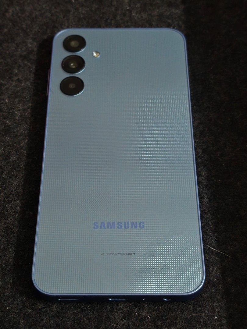 Samsung A25 5G (Category: Samsung) located in Manila. Submitted by silvergem_eedf7f (Listing ID 1461294500, Image 1). Description: - Brand: Samsung - Model: A25 5G - Storage: 128GB - Color: Blue - Features: Triple rear camera, textured back design - Condition: Excellent - with free phone case .
