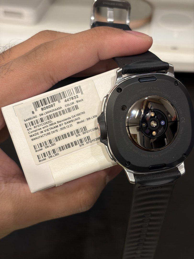 Samsung Galaxy Watch 8 Classic (Category: Wearables & Smart Watches) located in Paranaque City. Submitted by closetclearing_ (Listing ID 1461140539, Image 2). Description: Samsung Galaxy Watch 8 Classic Opened for checking but AW user Selling for 15k negotiable Meetup MOA Also available orig bnew watch bands for watch 8/9 for 1,500 only!.