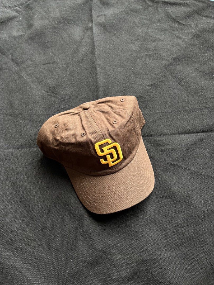 SAN DIEGO BY FAN FAVORITE HAT (Category: Caps & Hats) located in Quezon City. Submitted by headline. (Listing ID 1461149205, Image 1). Description: SAN DIEGO BY FAN FAVORITE EMBROIDERY LOGO CHOCO BROWN EXCELLENT CONDITION FOR ONLY:650php +SHIPPING FEE.