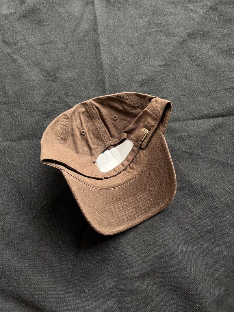 SAN DIEGO BY FAN FAVORITE HAT (Category: Caps & Hats) located in Quezon City. Submitted by headline. (Listing ID 1461149205, Image 2). Description: SAN DIEGO BY FAN FAVORITE EMBROIDERY LOGO CHOCO BROWN EXCELLENT CONDITION FOR ONLY:650php +SHIPPING FEE.