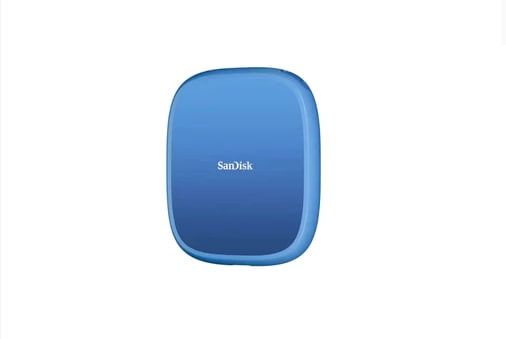 Sandisk Extreme Portable USB 3.2 SSD 2T (Authentic) (Category: Hard Disks & Thumbdrives) located in Manila. Submitted by april.sixteen (Listing ID 1461118594, Image 3). Description: - SanDisk Portable SSD in Blue - Expand storage for iPhone, iPad, Android, and Chromebook - Perfect for on-the-go use - Compact and easy to carry.