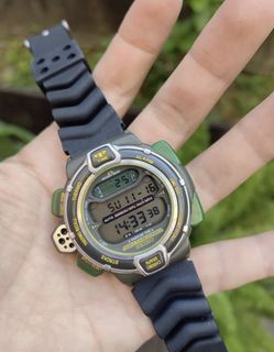 (Category: ) located in . Submitted by thriftlet (Listing ID 1461190576, Image 1). Description: .