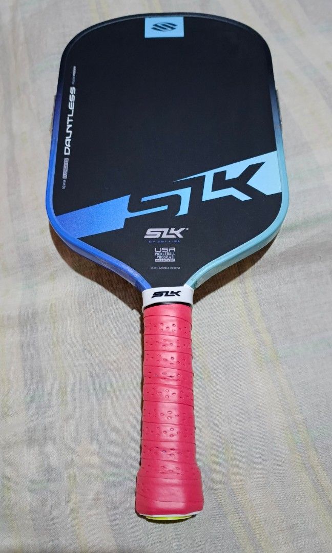 Selkirk dauntless pickleball paddle (Category: Racket and Ball Sports) located in Manila. Submitted by jzenroz (Listing ID 1461142229, Image 1). Description: For sale preloved pickleball paddle still in good condition di nagagamit sa rotation bought last july selkirk dauntless pickleball paddle 5200 pesos only Fixed mura na yan If di kaya meron din sa orange app nya pede kau bumili don Pick up only chua s pavilion dalahican cavite city Mas ok pic
